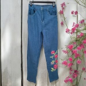 CW Classics Women's Floral Embroidered Stretch Straight Leg Jeans Size Medium